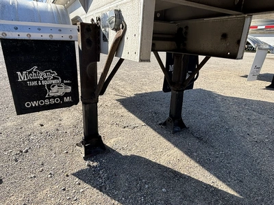Used 2014 WALKER MILK TANKER TRAILER Tanker Trailers Michigan US | Miedema Asset Management Group #1709462