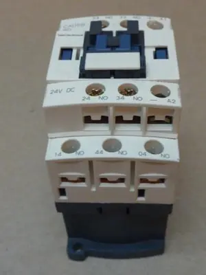 USED TELEMECANIQUE CAD50BD