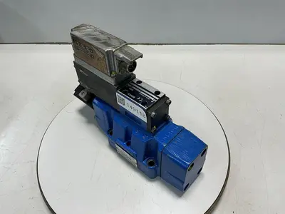 USED BOSCH 0 811 404 607