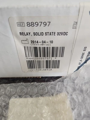NEW CRYDOM D2425