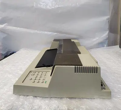 HP 7475A GRAPHICS PLOTTER