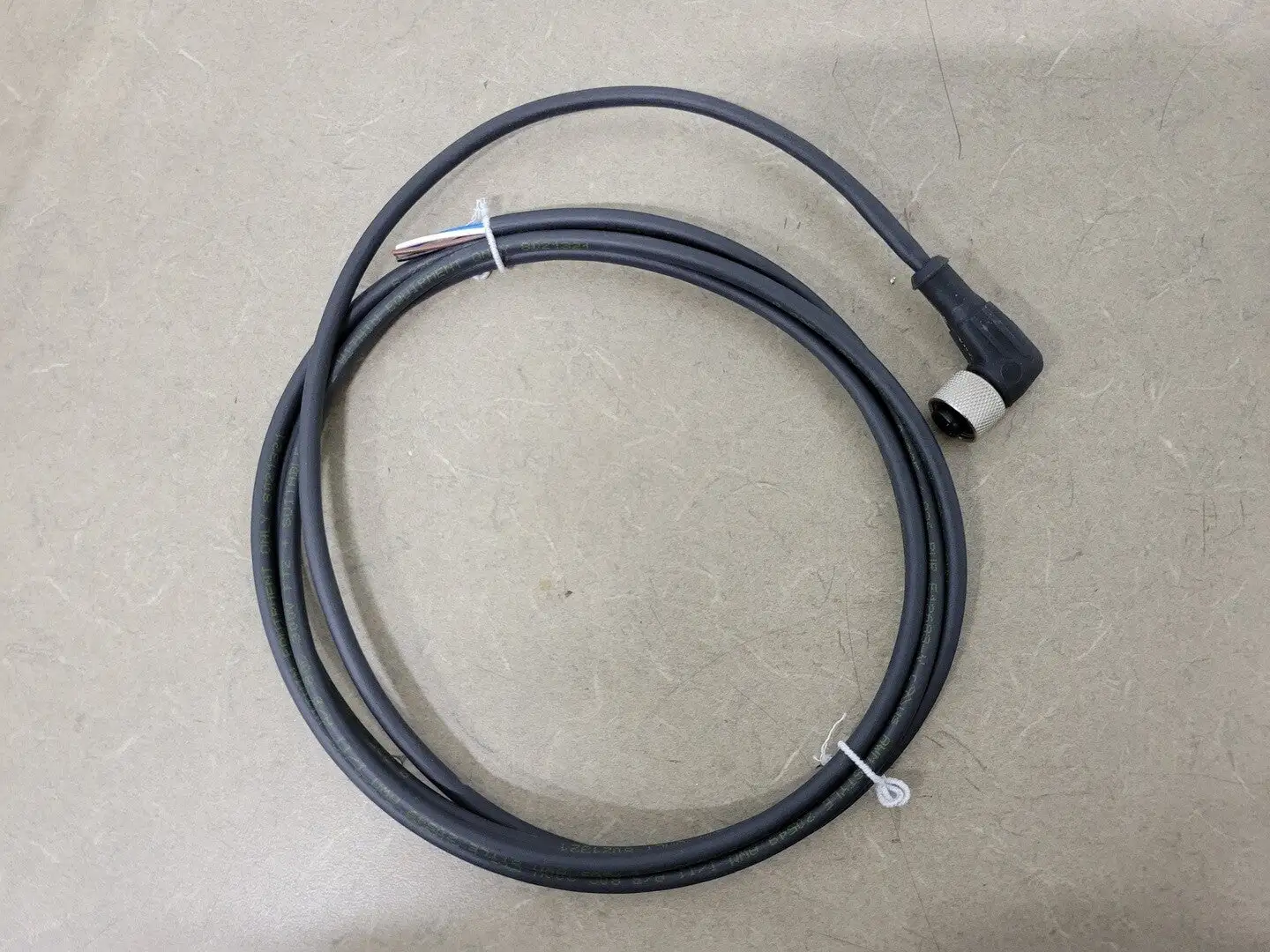 NEW TELEMECANIQUE XZCP1241L2