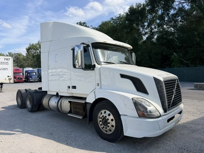 Used 2015 VOLVO VNVNL Conventional trucks Indiana US | Miedema Asset Management Group #1414652