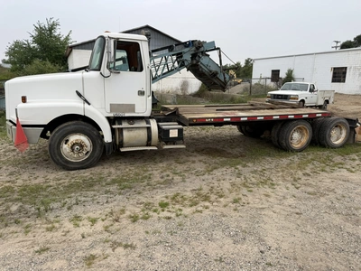 Used 1995 VOLVO _UNKNOWN_ Flatbed Trucks Michigan US | Miedema Asset Management Group #1372465