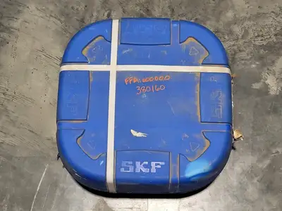 NEW SKF 23238 CC/W33