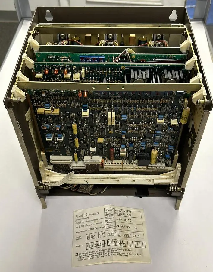 Used SIEMENS 6RA2620-6DV55-0 Servo Drives | Surplus Asset Holdings #1227406