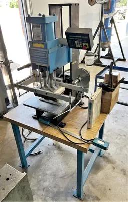 USED 1997 CASSCO CASSCO HPS 1500 PRESS