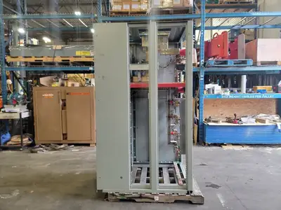 USED SQUARE D NW32H1