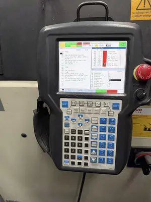 USED FANUC MILLING ROBOT X: 10 500 / Y: 3045 / Z: 3500 MM CNC