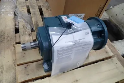 Dodge Quantis In-Line Helical Reducer Gearmotor