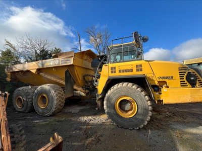 USED 2016 Komatsu HM400-5