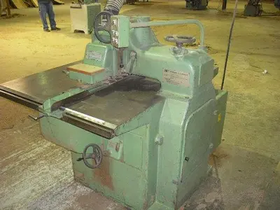 IMC RP-12U STRAIGHT-LINE RIPSAW