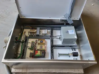 USED THERMON THERMON TC-202A-SSR30X-120-X-XXX-DCALH1