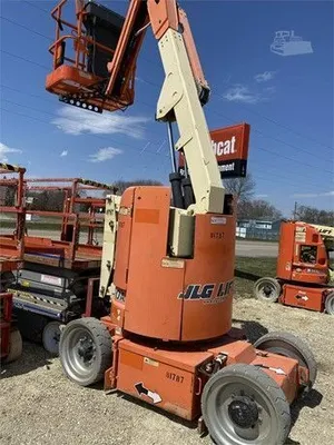 USED JLG E300AJP