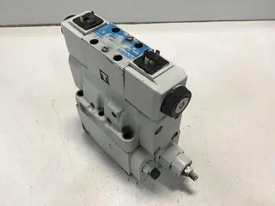 USED VICKERS DG5S4 042C M U B6 60