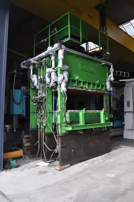 USED FONTIJNE 2000 TON HEATED