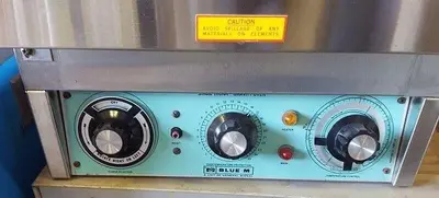 BLUE M CONVECTION OVEN OV-12A