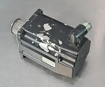 Allen Bradley VPL-B1152F-CK12AA Servo Motor Loc1E4