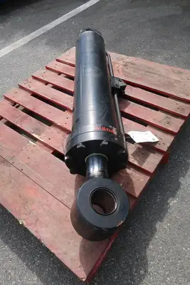Hydraulic Cylinder - Bore: 6", Stroke: 28"