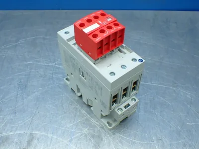 NEW ALLENBRADLEY 100SE65KJ22C