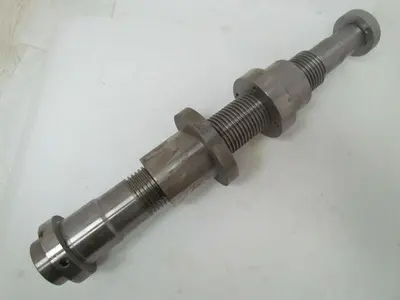 E55358 E55360 E42124 A9748 Ball Screw 57mm Dia 5mm Pitch 150mm Travel 22" OAL RH