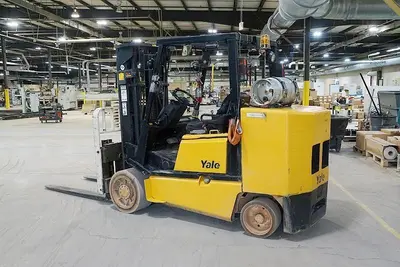 USED YALE GLC120MGNGAE085RATED FOR 11,000 LBS AT 24" LOAD CENTERMAX LIFTING HEIGHT 170"