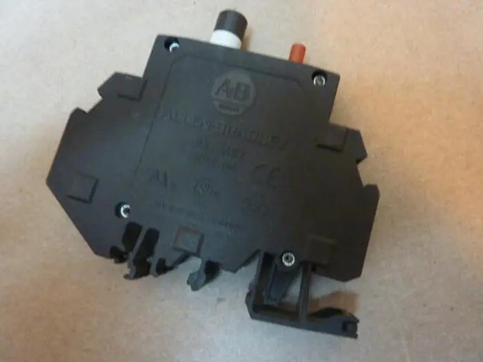 Used ALLEN BRADLEY 1492-GH010 SER B Circuit Breakers Michigan US | Ideal Machinery #606445