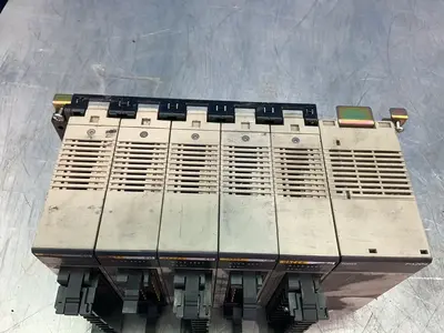 Used OMRON PA204 Input / Output Modules Ohio US | HGR 24 #1345302