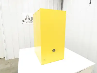 Used AGENT _UNKNOWN_ Biological Safety Cabinets Indiana US | Arrow Industrial #1367471