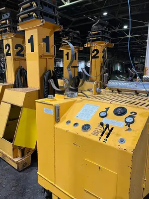 J&R 502-4-30 LIFT-N-LOCK Hydraulic Gantries | CNCsurplus (12)