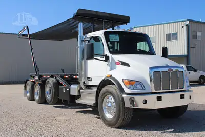 New | in-Stock 2027 PETERBILT 548 Rolloff Trucks Texas US | Roll Off Truck World #1492018