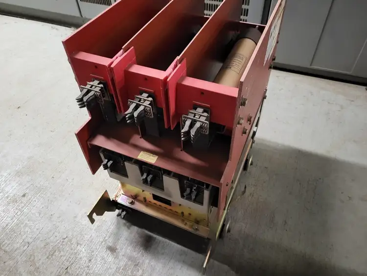 Used SIEMENS 88H3533044A1AT Switchgears British Columbia CA | Lenmark #240631