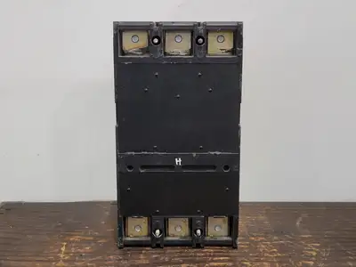 USED SQUARE D LHL36000MV