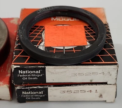 NEW Timken 352541