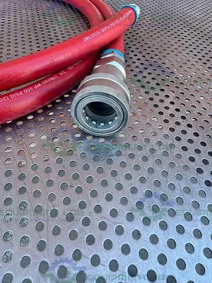 USED SWAGELOK PUSH ON 124" FLAME RESISTANT HOSE 3/4” 300PSIG W/ QUICK RELEASE FITTING