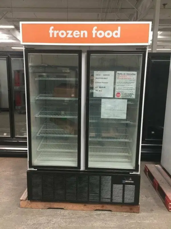 MB MASTER-BILT BLG-48HD Freezer 2-Door **LOOKS NEW** AMAZING DEAL!!