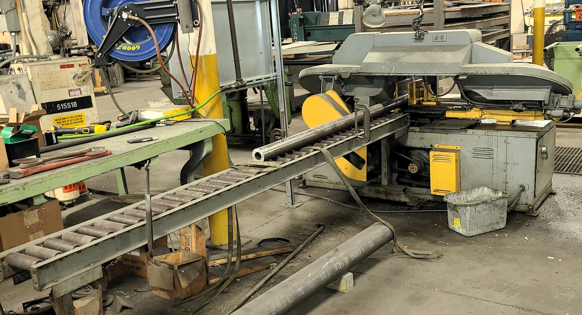 USED MILFORD 10" x 16" Rectangles, 10" Rounds