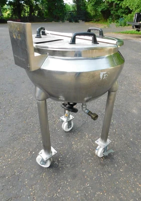 USED HAMILTON 20 GALLON SA