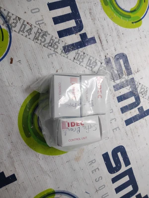 USED IDEC XA1E-BV411R