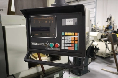 USED 1999 HURCO PA65-25