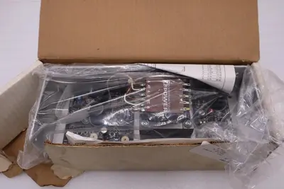 NEW IN BOX International Power IHBAA-40W  Triple Out Power Supply STOCK H1010