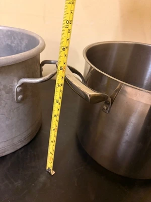 cooking pots