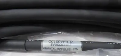 NEW ORIENTAL MOTOR CC100VPR-M CONNECTION/EXTENSION CABLE CC100VPR