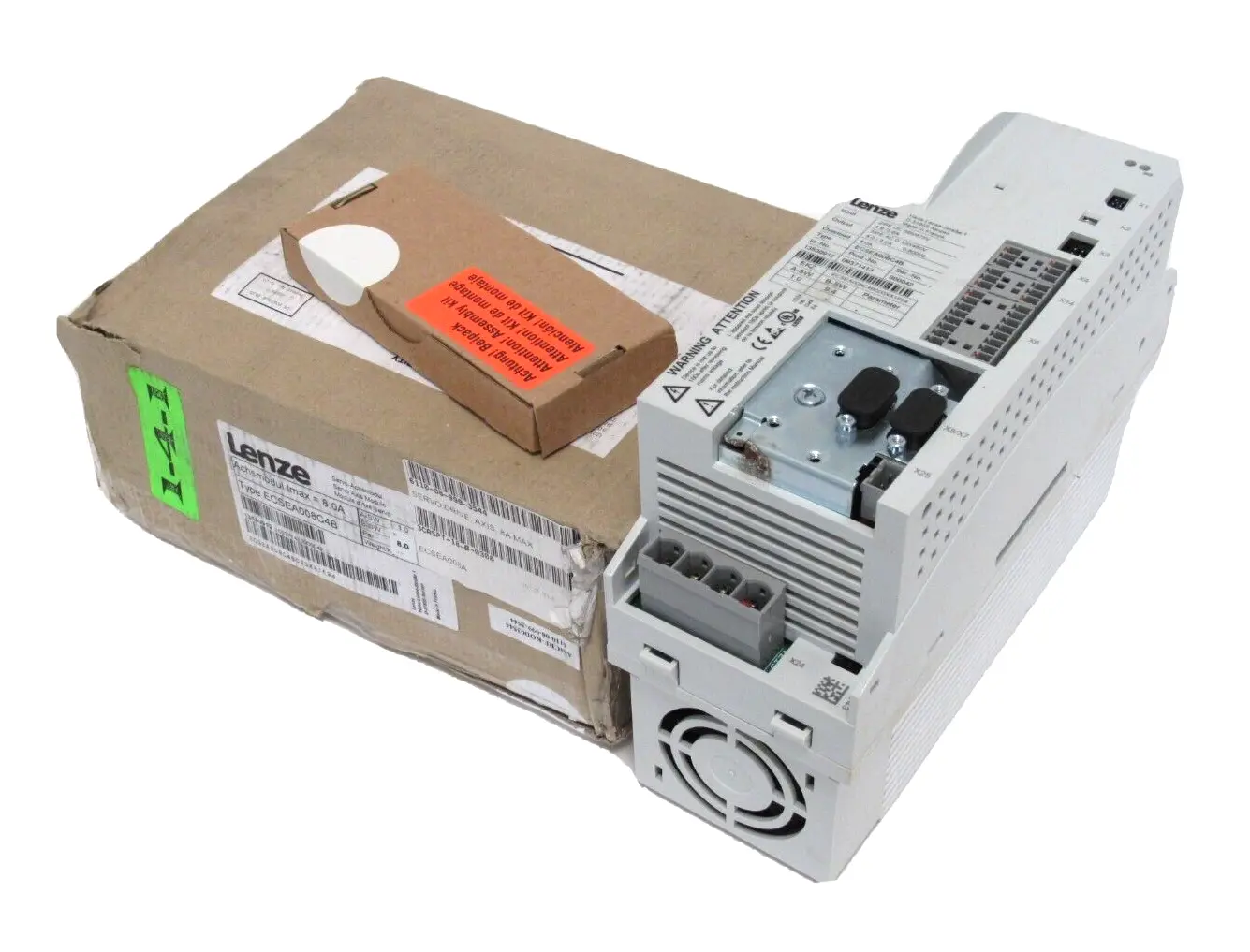 NEW LENZE ECSEA008C4B SERVO DRIVE
