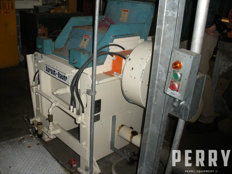 ANDRITZ SPROUT BAUER DSF1518 Cutter granulator rubber & plastic (25 - 60 HP) | Perry Equipment