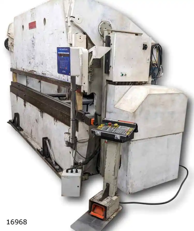 USED 1997 ACCURPRESS 717512