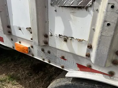 USED 2004 WILKINS WALKING / LIVE FLOOR TRAILER