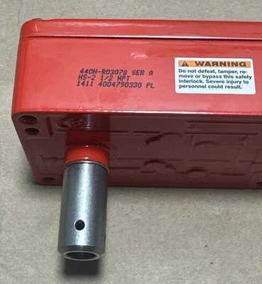NEW Allen Bradley 440H-R03078