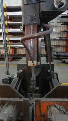 USED 2004 HEM V100LA-3