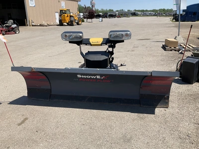 SnowEx Power Plow 8100 Snowplow, 8’ wide to 10’ wide, metal cutting edge, hydraulic angle, no wiring...